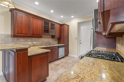 107-3055 Nw 126th Ave, Sunrise, FL, 33323-6332 | Card Image