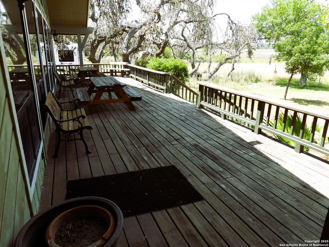 3078 Goat Hill Rd, House other with 4 bedrooms, 4 bathrooms and null parking in Lakehills TX | Image 61