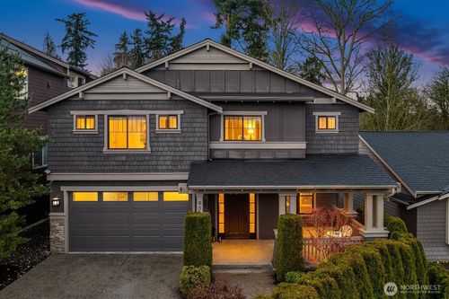 9026 Ne 127th Pl, Kirkland, WA, 98034-2666 | Card Image