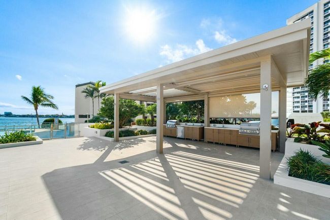 252 - 100 Lakeshore Drive, Condo with 3 bedrooms, 4 bathrooms and null parking in North Palm Beach FL | Image 4