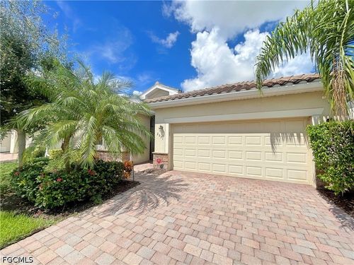 2571 Laurentina Ln, CAPE CORAL, FL, 33909-5281 | Card Image