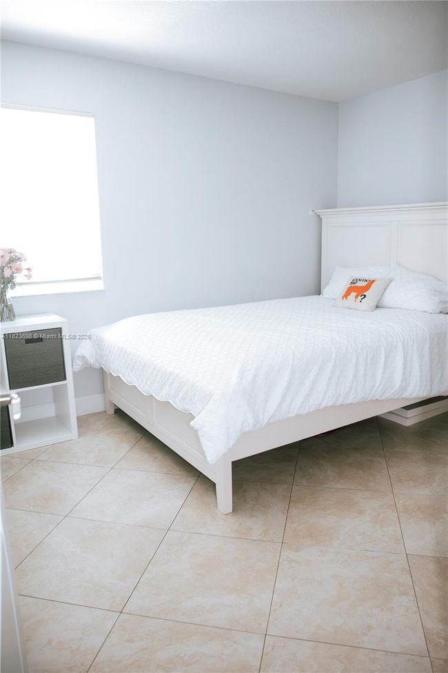 10919 Nw 67 Th Ter, House other with 4 bedrooms, 3 bathrooms and null parking in Doral FL | Image 41