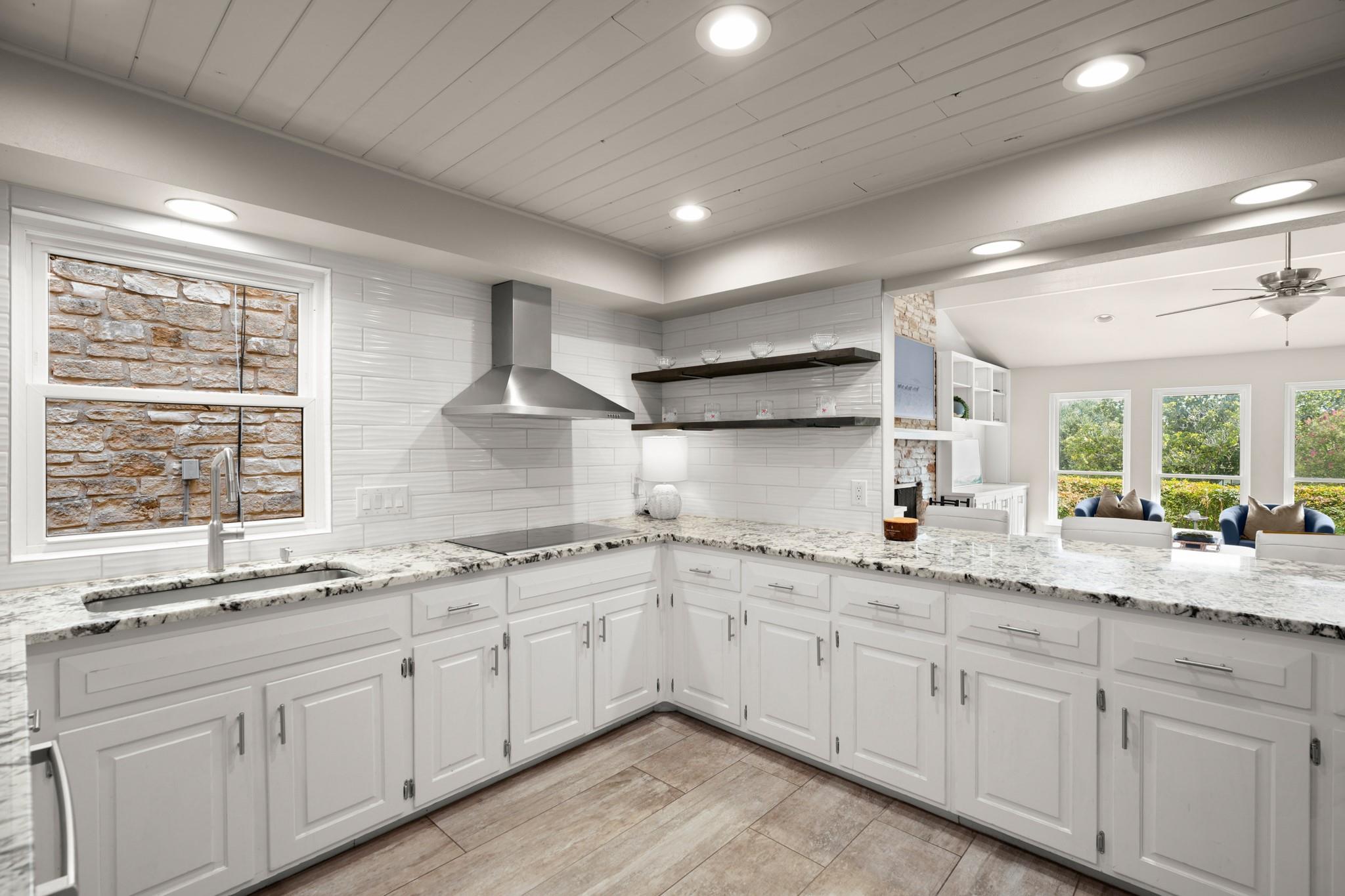 Residential in Lakeway 2