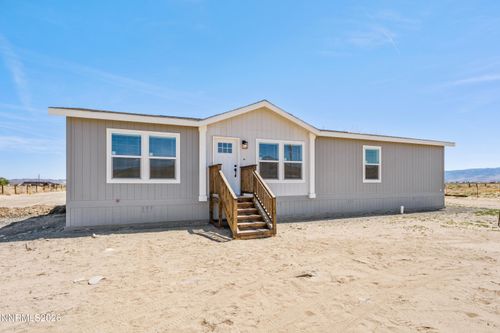 5684 Juniper St, Silver Springs, NV, 89429-7924 | Card Image