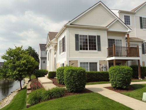 c-131 Enclave Cir, Bolingbrook, IL, 60440-7816 | Card Image