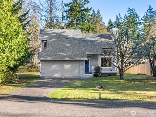 21916 Virginia Pl Ne, Kingston, WA, 98346-9127 | Card Image