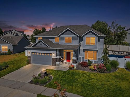 1421 S Clara Rd, Greenacres, WA, 99016-5208 | Card Image