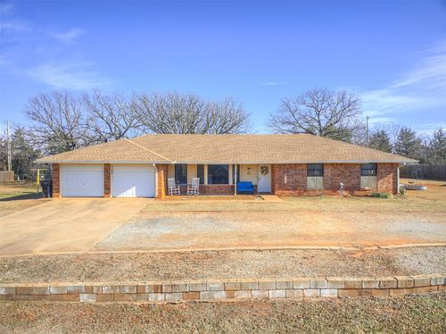 112 Key Dr, Wellston, OK, 74881-9450 | Card Image
