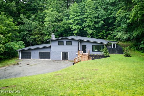 304 Cumberland View Ests, Rocky Top, TN, 37769-6138 | Card Image