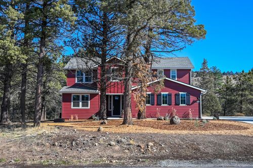 122-1217 Vine Maple Dr, Klamath Falls, OR, 97601-8745 | Card Image