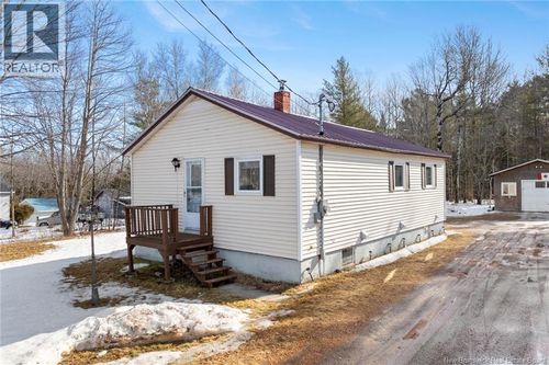 100 Hill St, Minto, NB, E4B3N3 | Card Image