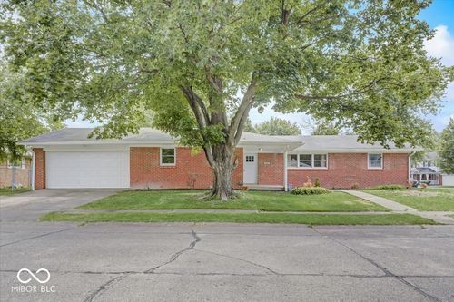 2203 Cord St, Speedway, IN, 46224-5133 | Card Image