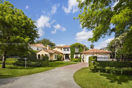 4206 Alhambra Cir, Coral Gables, FL, 33146-1010 | Card Image