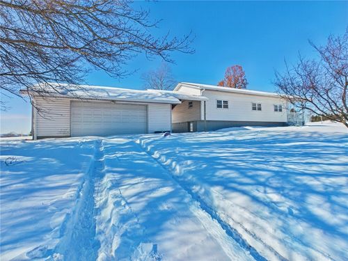 4 Malone Ridge Rd, Washington, PA, 15301-9352 | Card Image