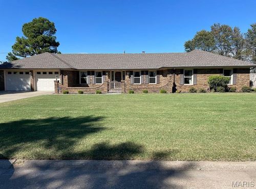 116 Bradford Place, Kennett, MO, 63857 | Card Image