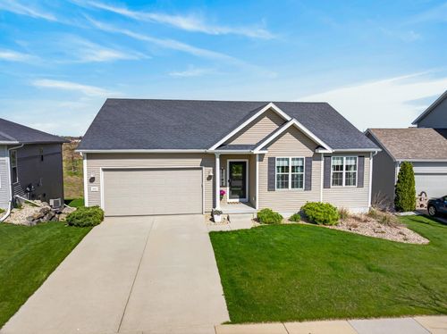 944 Silver Ripple Way, DEFOREST, WI, 53532 | Card Image