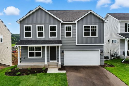 10467 Glenbrook Ave S, Cottage Grove, MN, 55016-6084 | Card Image