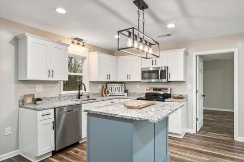 1766 Highway 59 W, Covington, TN, 38019-5604 | Card Image