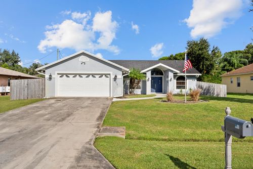 471 Se Ron Rico Ter, Port St. Lucie, FL, 34983-3822 | Card Image