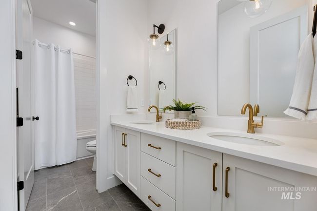 9276 W Sooty Grouse Ct, House other with 3 bedrooms, 3 bathrooms and 3 parking in Boise ID | Image 26