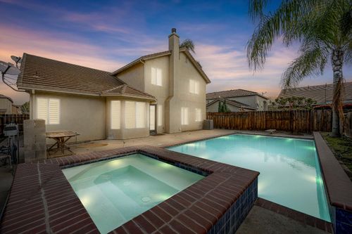 2800 Olympus Ct, Modesto, CA, 95356 | Card Image