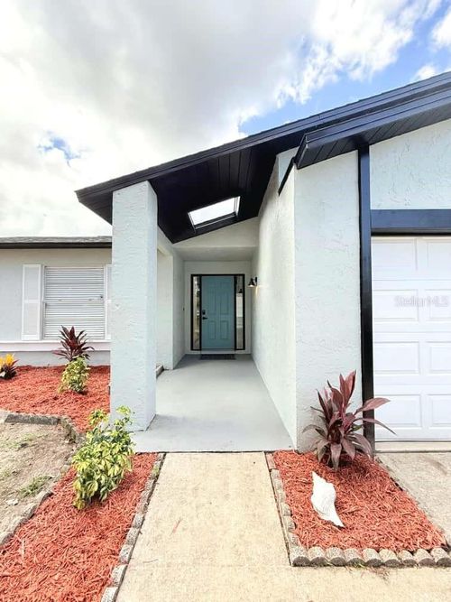 1528 W Powder Horn Rd, Titusville, FL, 32796-1561 | Card Image