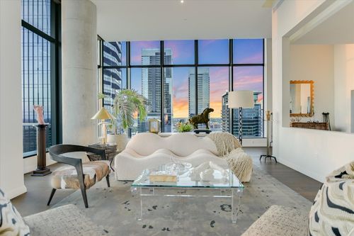 apt-3603-210 Lavaca St, Austin, TX, 78701-4606 | Card Image