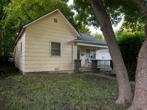1049 E Pacific St, Springfield, MO, 65803-3149 | Card Image