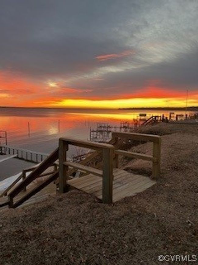 103 Riverside Dr, House other with 3 bedrooms, 2 bathrooms and null parking in Center Cross VA | Image 16
