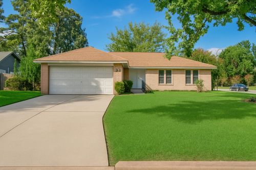 7902 White Swan Dr, Humble, TX, 77396-2266 | Card Image