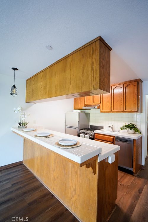 apt-312-17200 Newhope St, Fountain Valley, CA, 92708-4241 | Card Image
