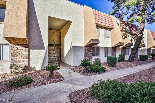 unit-371-5493 Indian River Dr, Las Vegas, NV, 89103-8712 | Card Image