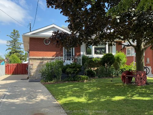 15 Jellicoe Crt, Hamilton, ON, L9A4T1 | Card Image
