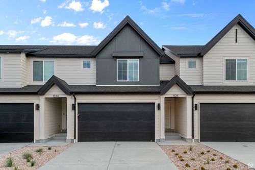 1466 E 720 N, Salem, UT, 84653-4711 | Card Image