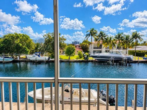 206-465 Paradise Isle Blvd, Hallandale Beach, FL, 33009-5852 | Card Image