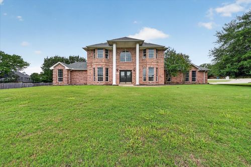 2212 Summit Dr, Burleson, TX, 76028-1060 | Card Image