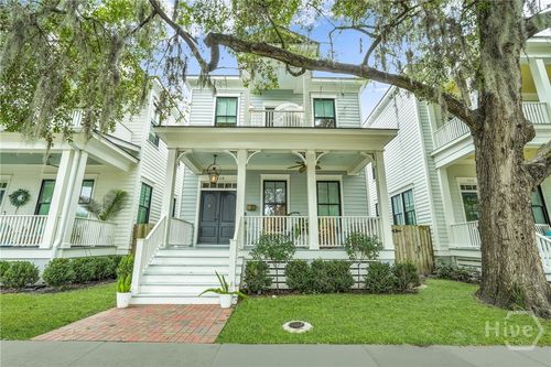110 E 38th St, Savannah, GA, 31401-9008 | Card Image