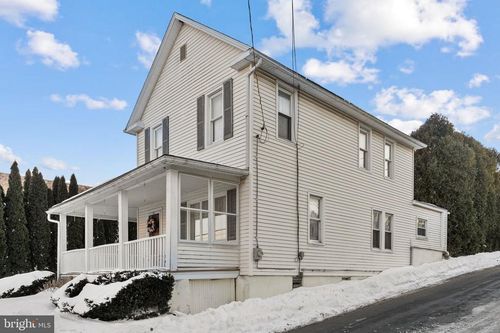 320 Garibaldi Avenue, BANGOR, PA, 18013 | Card Image