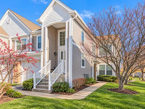 876-876 Brompton Ct, Carol Stream, IL, 60188-3070 | Card Image