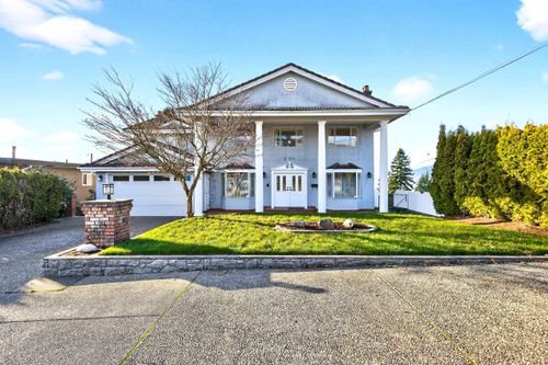 291 N Springer Ave, Burnaby, BC, V5B1H5 | Card Image