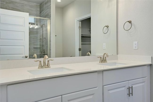 5209 Thunderbird, Home with 2 bedrooms, 2 bathrooms and 4 parking in Lago Vista TX | Image 10