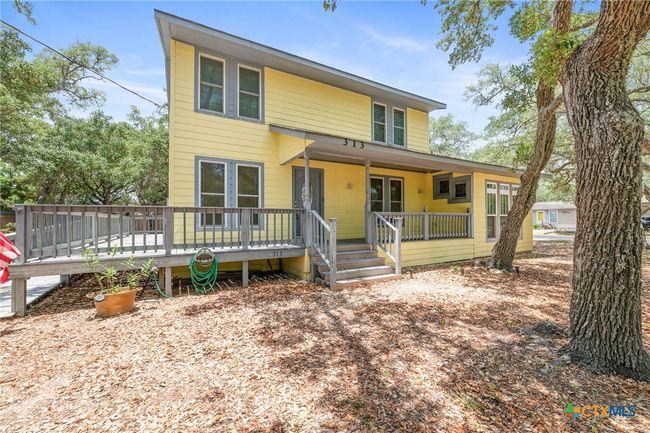 313 N 11 Th St, House other with 3 bedrooms, 3 bathrooms and null parking in Fulton TX | Image 5