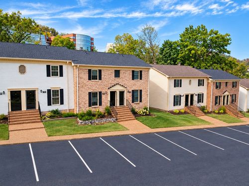 5704 Stone Brook Dr, Brentwood, TN, 37027-4639 | Card Image