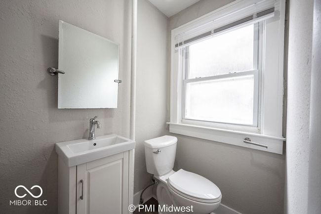 5037 10 Th St, Condo with 3 bedrooms, 1 bathrooms and null parking in Indianapolis IN | Image 20