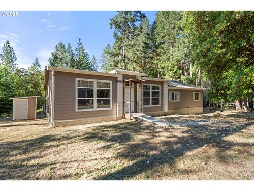351 Board Shanty Rd, Grants Pass, OR, 97527-9440 | Card Image