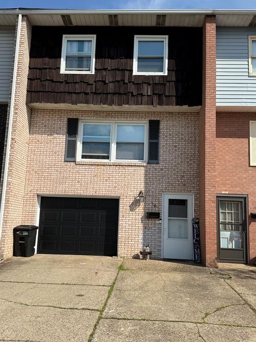 16 Owl Ct, Wheeling, WV, 26003-2637 | Card Image