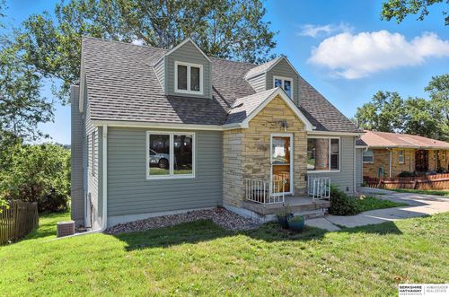 814 N 4th St, Bellevue, NE, 68005-4302 | Card Image