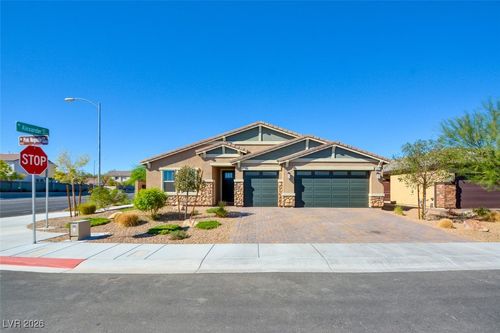 4001 Pink Magnolia Ct, Las Vegas, NV, 89129-8345 | Card Image