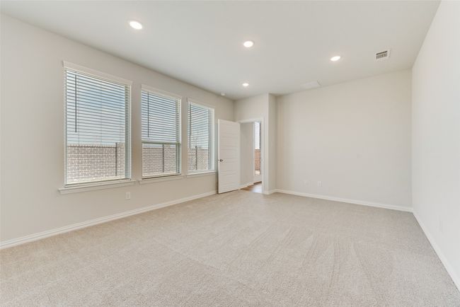 5813 Edward Dr, House other with 3 bedrooms, 2 bathrooms and null parking in Aubrey TX | Image 36