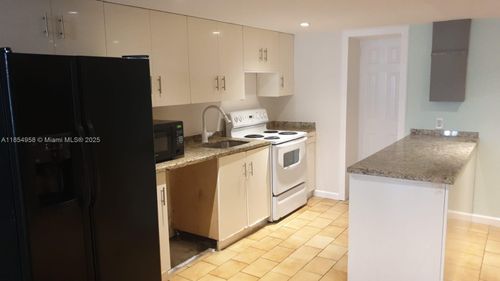 r-13210 Ne 3rd Ave, North Miami, FL, 33161-3953 | Card Image